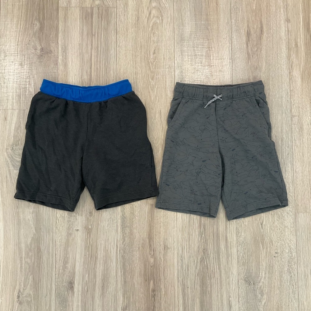 Boys Cat & Jack Black and Gray Shorts Set